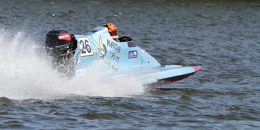 096 | 2012 | Berlin | Regattastrecke Grünau | Motorboot WM + EM – Grosser Preis von Deutschland – S-550 | © carsten riede fotografie