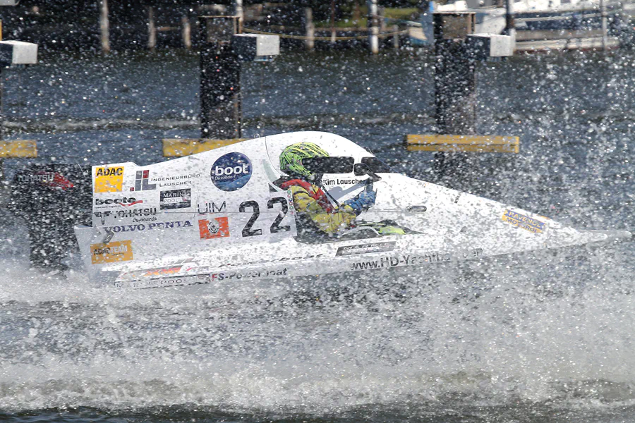 038 | 2012 | Berlin | Regattastrecke Grünau | Motorboot WM + EM – Grosser Preis von Deutschland – Formel ADAC | © carsten riede fotografie