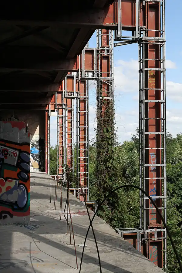 027 | 2012 | Berlin | Field Station Teufelsberg | © carsten riede fotografie