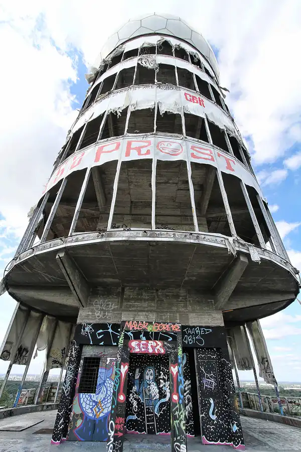 047 | 2012 | Berlin | Field Station Teufelsberg | © carsten riede fotografie