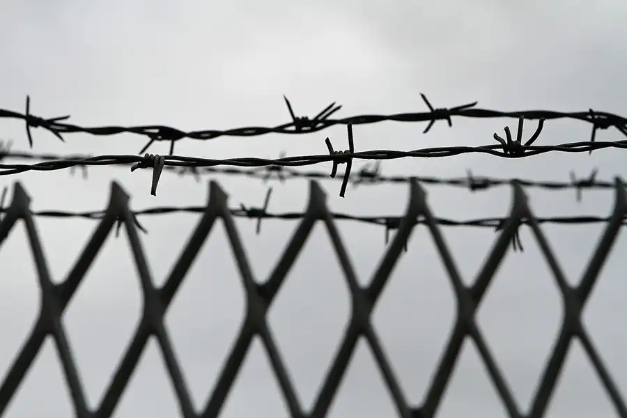 019 | 2012 | Hötensleben | Grenzdenkmal | © carsten riede fotografie