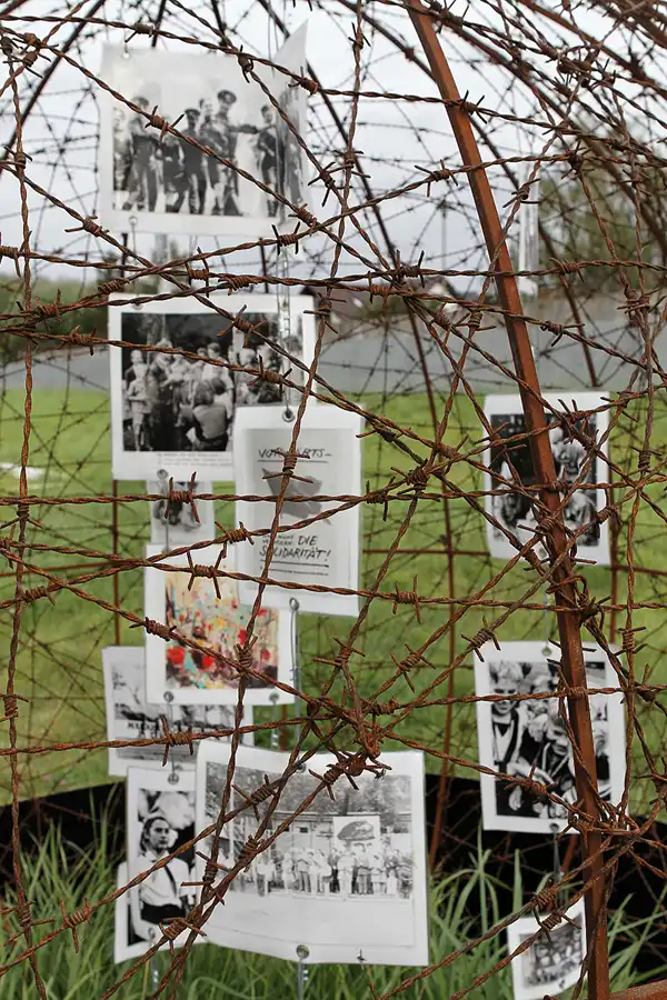 025 | 2012 | Hötensleben | Grenzdenkmal | © carsten riede fotografie