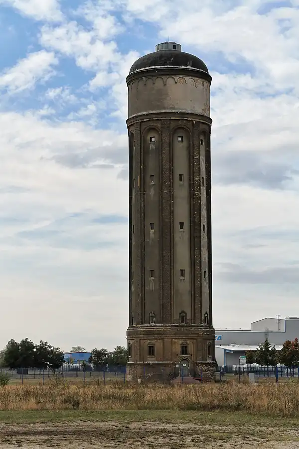 059 | 2012 | Bitterfeld-Wolfen | Chemiepark Bitterfeld-Wolfen – Wasserturm | © carsten riede fotografie