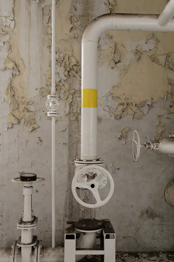 009 | 2012 | Berlin | Streetart im Backkombinat | © carsten riede fotografie