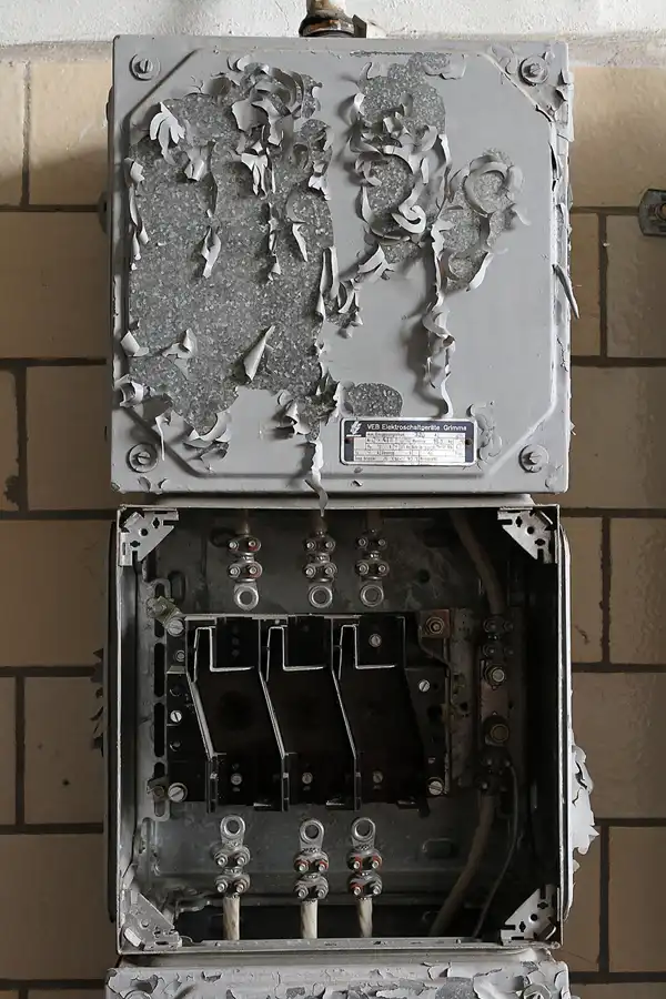 022 | 2012 | Berlin | Streetart im Backkombinat | © carsten riede fotografie