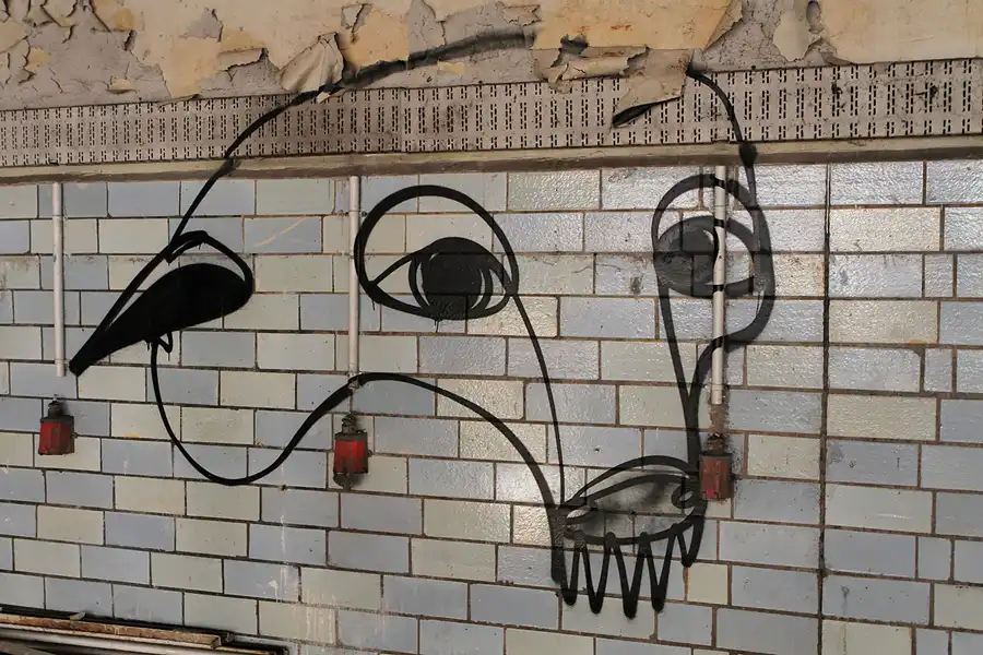 049 | 2012 | Berlin | Streetart im Backkombinat | © carsten riede fotografie