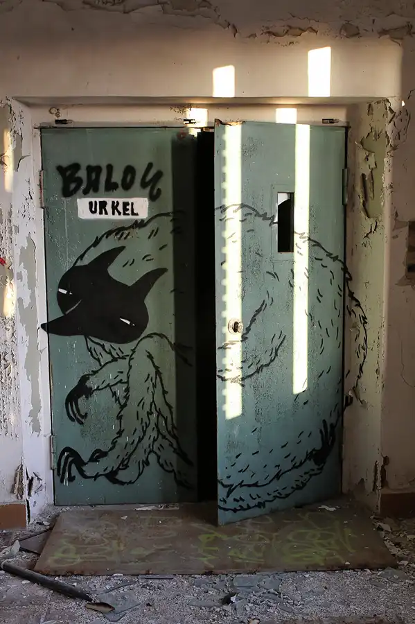 070 | 2012 | Berlin | Streetart im Backkombinat | © carsten riede fotografie