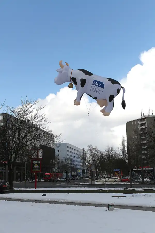 018 | 2013 | Berlin | Landsberger Allee/Storkower Strasse | © carsten riede fotografie