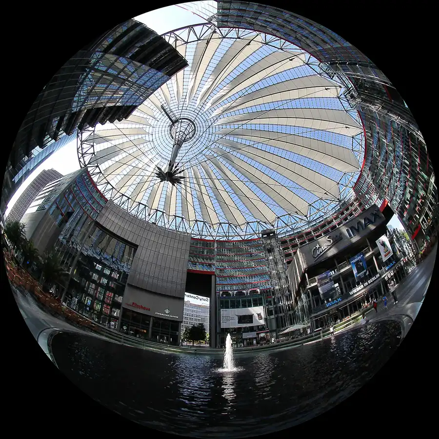 041 | 2013 | Berlin | Potsdamer Platz – Sony Center | © carsten riede fotografie