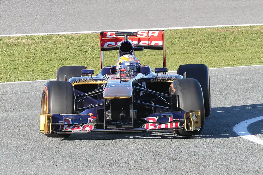 162 | 2013 | Jerez De La Frontera | Toro Rosso-Ferrari STR8 | Jean-Eric Vergne | © carsten riede fotografie