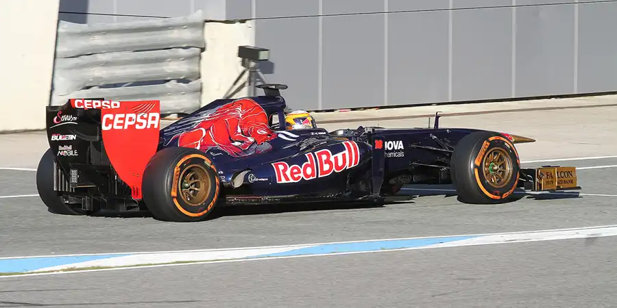 163 | 2013 | Jerez De La Frontera | Toro Rosso-Ferrari STR8 | Jean-Eric Vergne | © carsten riede fotografie