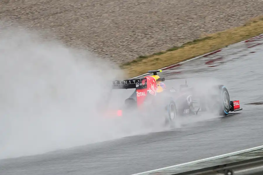 131 | 2013 | Barcelona | Red Bull-Renault RB9 | Mark Webber | © carsten riede fotografie