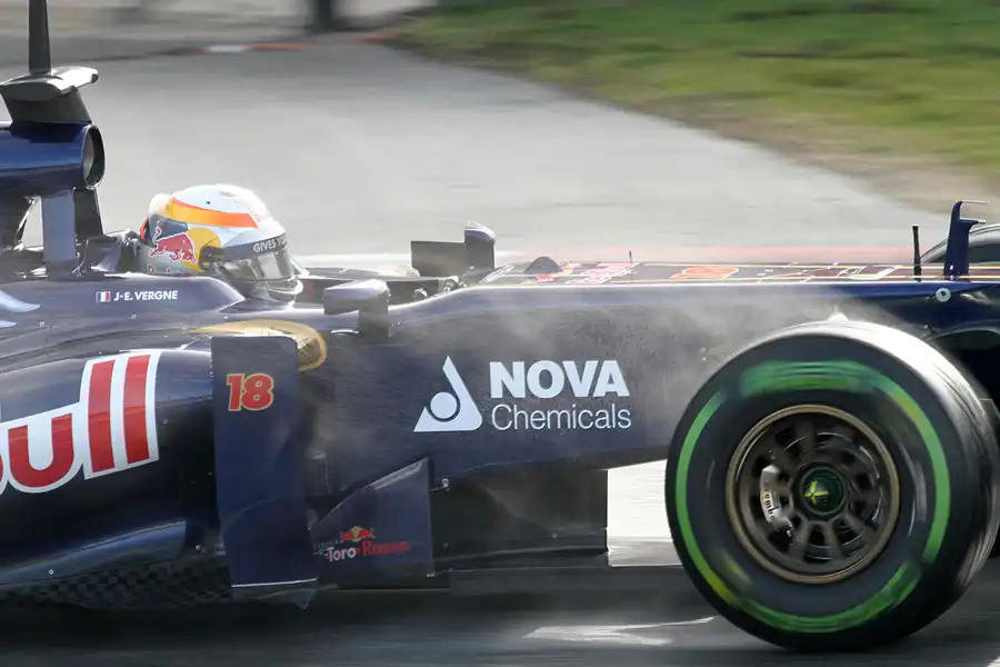 170 | 2013 | Barcelona | Toro Rosso-Ferrari STR8 | Jean-Eric Vergne | © carsten riede fotografie