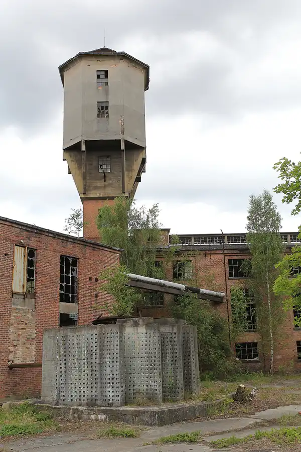 099 | 2013 | Eberswalde | Papierfabrik Wolfswinkel | © carsten riede fotografie