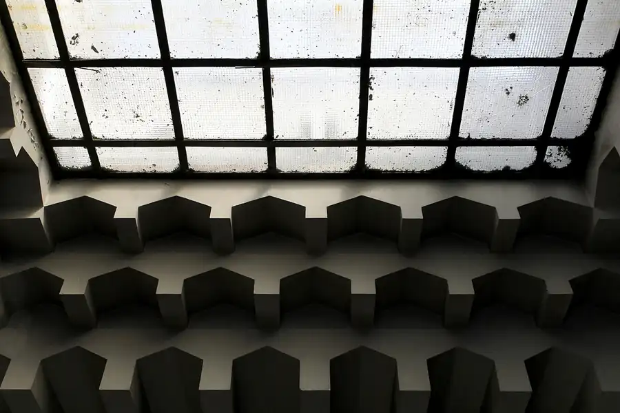 021 | 2013 | Berlin | Stadtbad Lichtenberg – Hubertusbad | © carsten riede fotografie