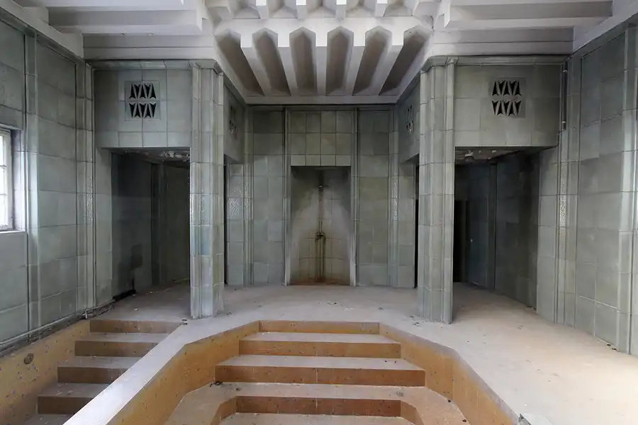 025 | 2013 | Berlin | Stadtbad Lichtenberg – Hubertusbad | © carsten riede fotografie