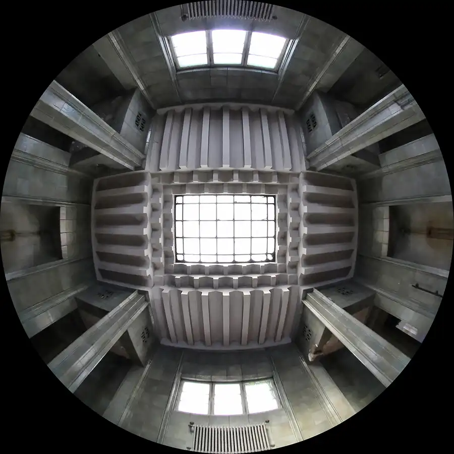 028 | 2013 | Berlin | Stadtbad Lichtenberg – Hubertusbad | © carsten riede fotografie