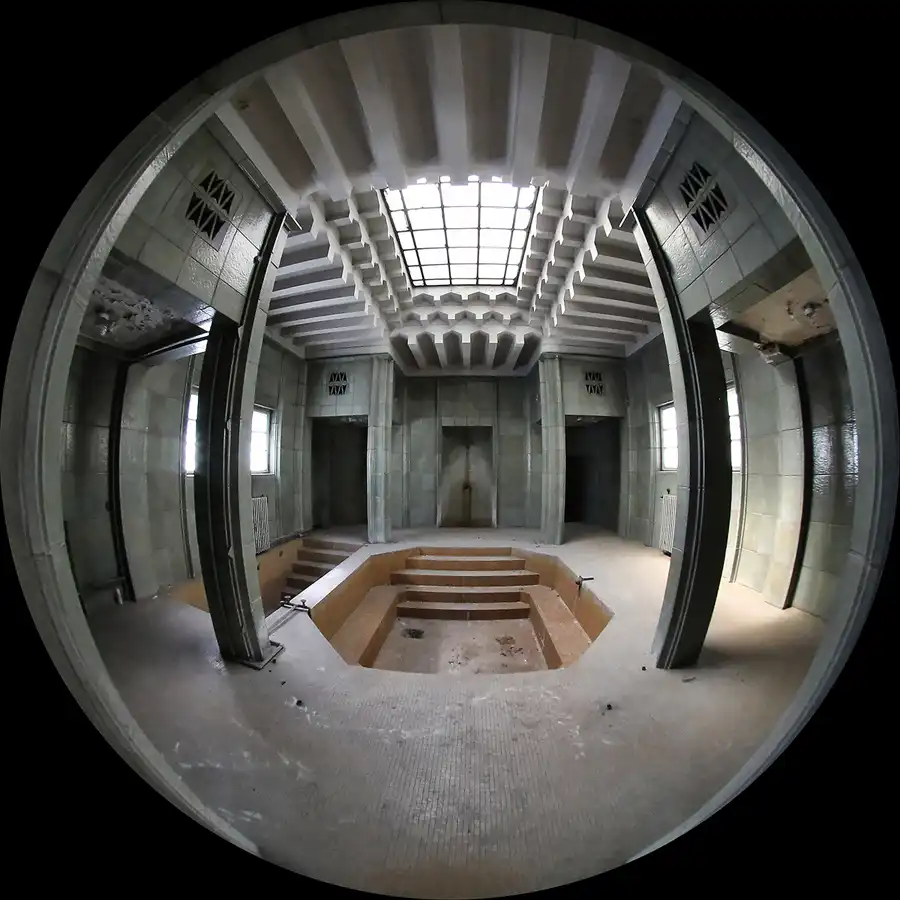 029 | 2013 | Berlin | Stadtbad Lichtenberg – Hubertusbad | © carsten riede fotografie