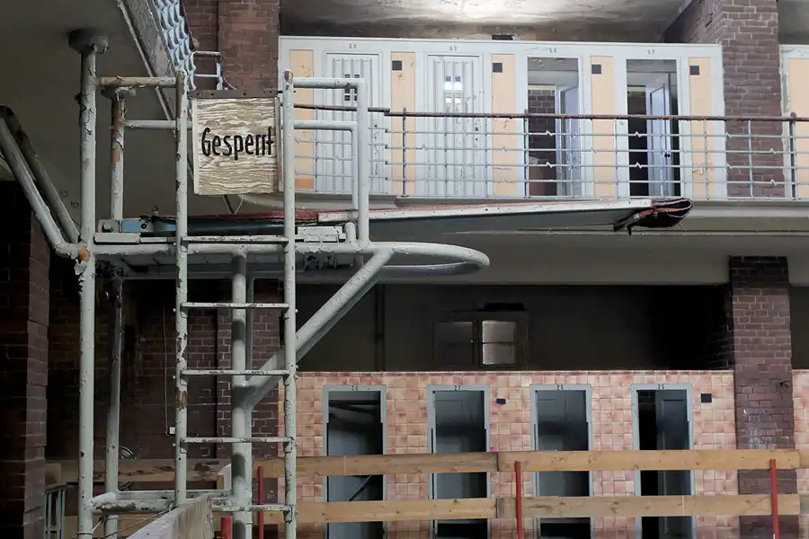 049 | 2013 | Berlin | Stadtbad Lichtenberg – Hubertusbad | © carsten riede fotografie