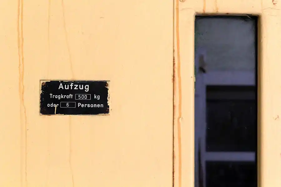 103 | 2013 | Berlin | Stadtbad Lichtenberg – Hubertusbad | © carsten riede fotografie