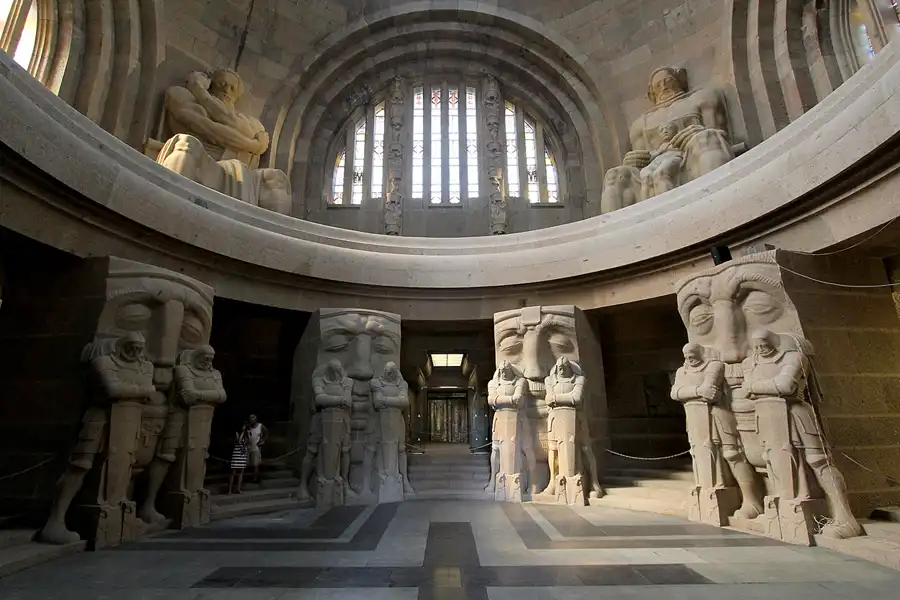 027 | 2013 | Leipzig | Völkerschlachtdenkmal | © carsten riede fotografie