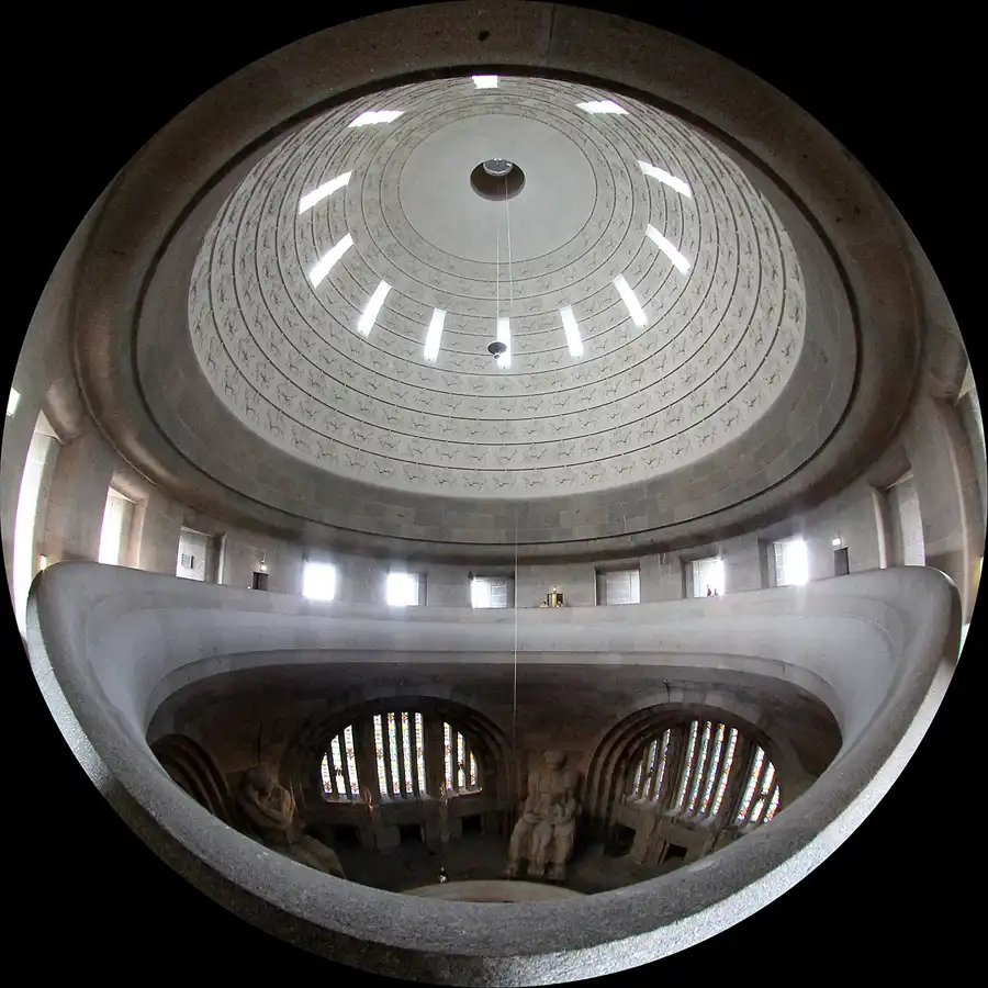 029 | 2013 | Leipzig | Völkerschlachtdenkmal | © carsten riede fotografie