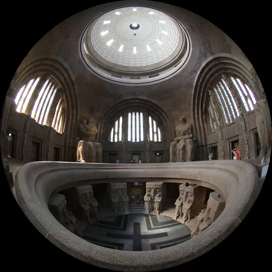 030 | 2013 | Leipzig | Völkerschlachtdenkmal | © carsten riede fotografie