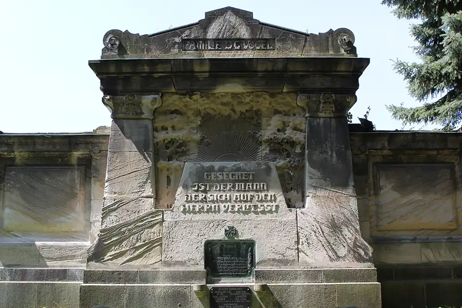 055 | 2013 | Leipzig | Südfriedhof | © carsten riede fotografie