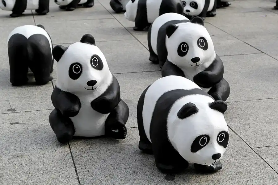 003 | 2013 | Berlin | 1600 Pandas on Tour | © carsten riede fotografie