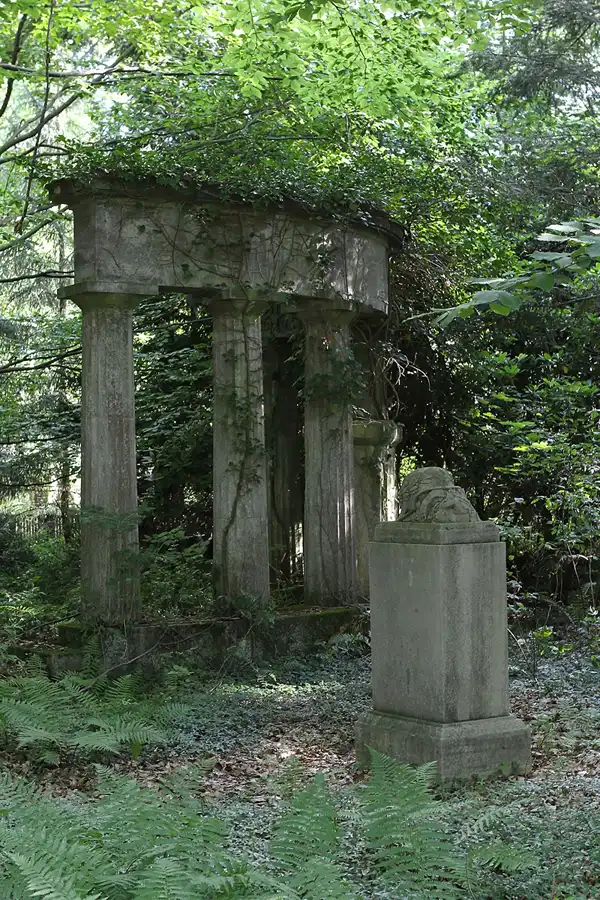 011 | 2013 | Stahnsdorf | Südwestkirchhof | © carsten riede fotografie