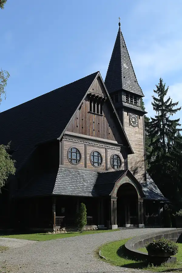 023 | 2013 | Stahnsdorf | Südwestkirchhof | © carsten riede fotografie