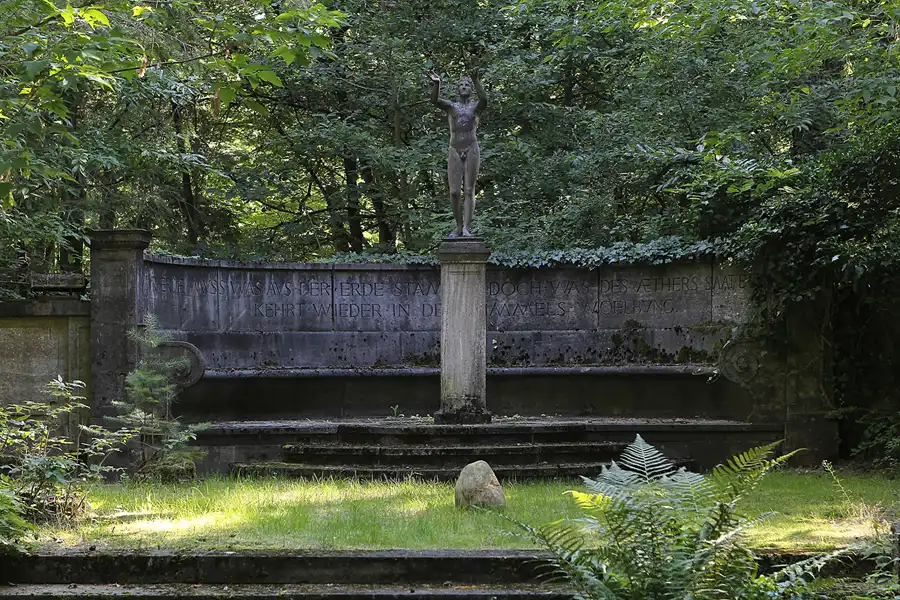 033 | 2013 | Stahnsdorf | Südwestkirchhof | © carsten riede fotografie