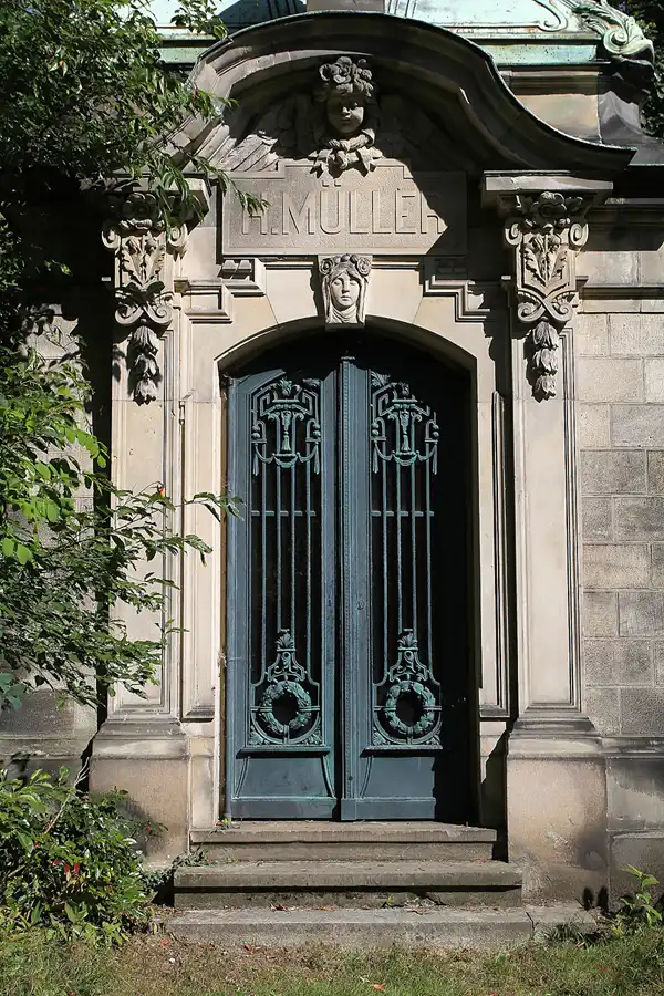 053 | 2013 | Stahnsdorf | Südwestkirchhof | © carsten riede fotografie