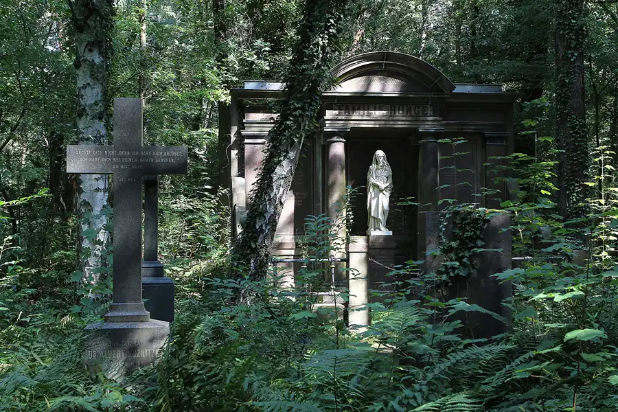 077 | 2013 | Stahnsdorf | Südwestkirchhof | © carsten riede fotografie