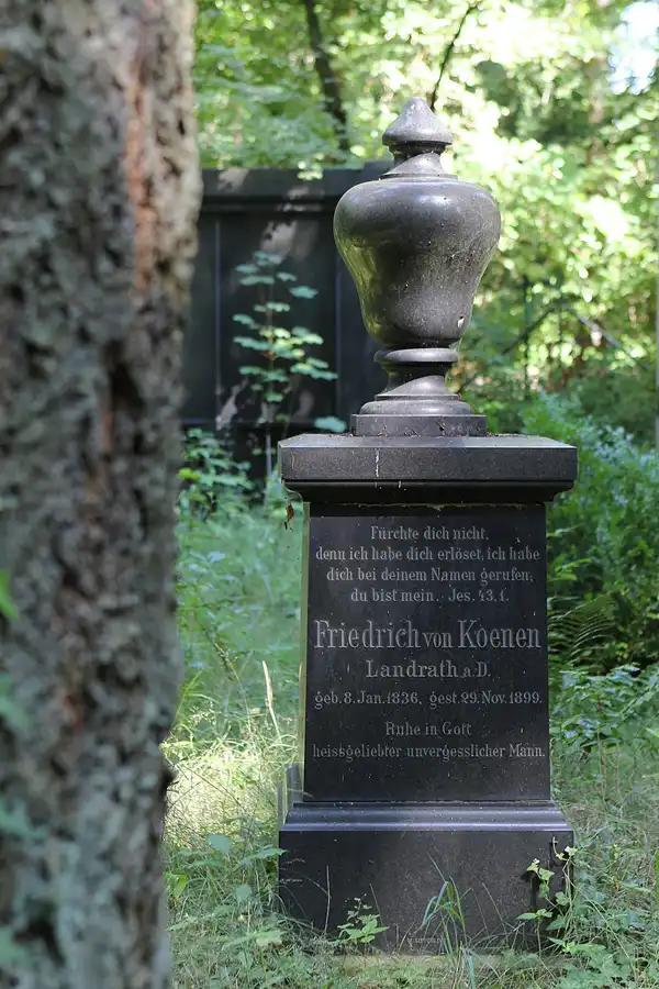 078 | 2013 | Stahnsdorf | Südwestkirchhof | © carsten riede fotografie