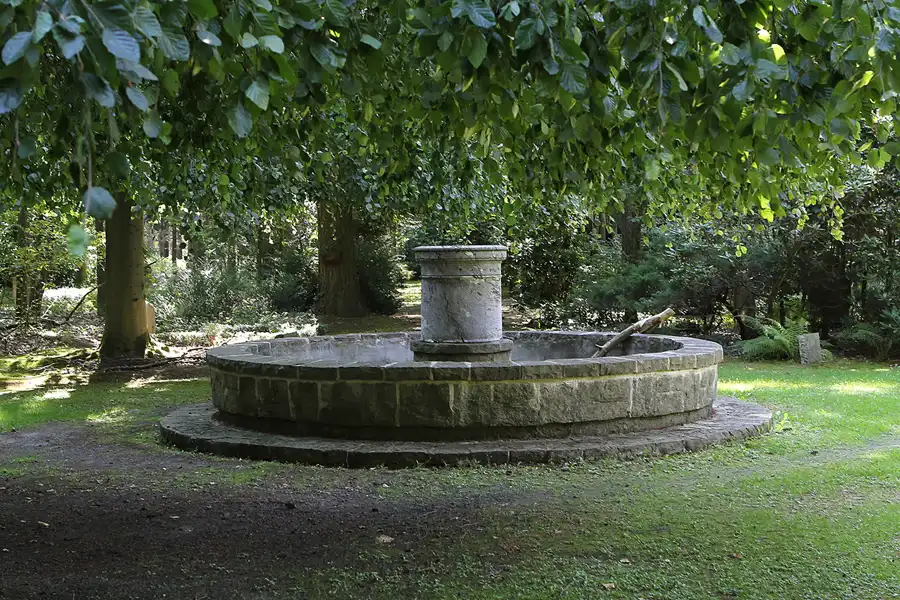 095 | 2013 | Stahnsdorf | Südwestkirchhof | © carsten riede fotografie