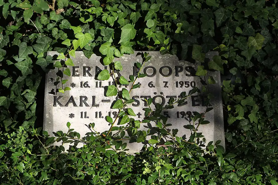 009 | 2013 | Berlin | Waldfriedhof Heerstrasse | © carsten riede fotografie