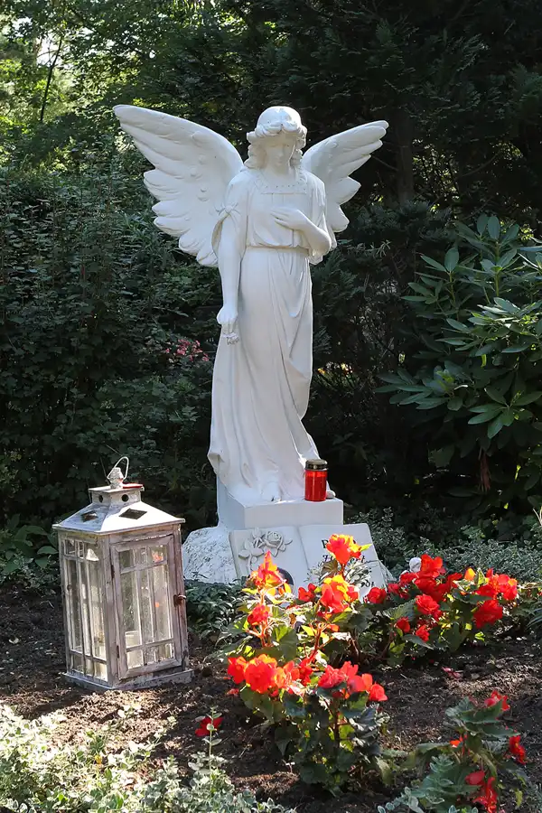 010 | 2013 | Berlin | Waldfriedhof Heerstrasse | © carsten riede fotografie