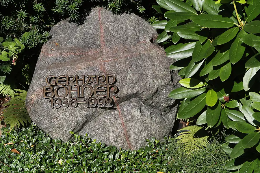 034 | 2013 | Berlin | Waldfriedhof Heerstrasse | © carsten riede fotografie