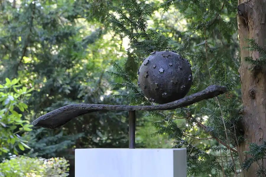 055 | 2013 | Berlin | Waldfriedhof Heerstrasse | © carsten riede fotografie