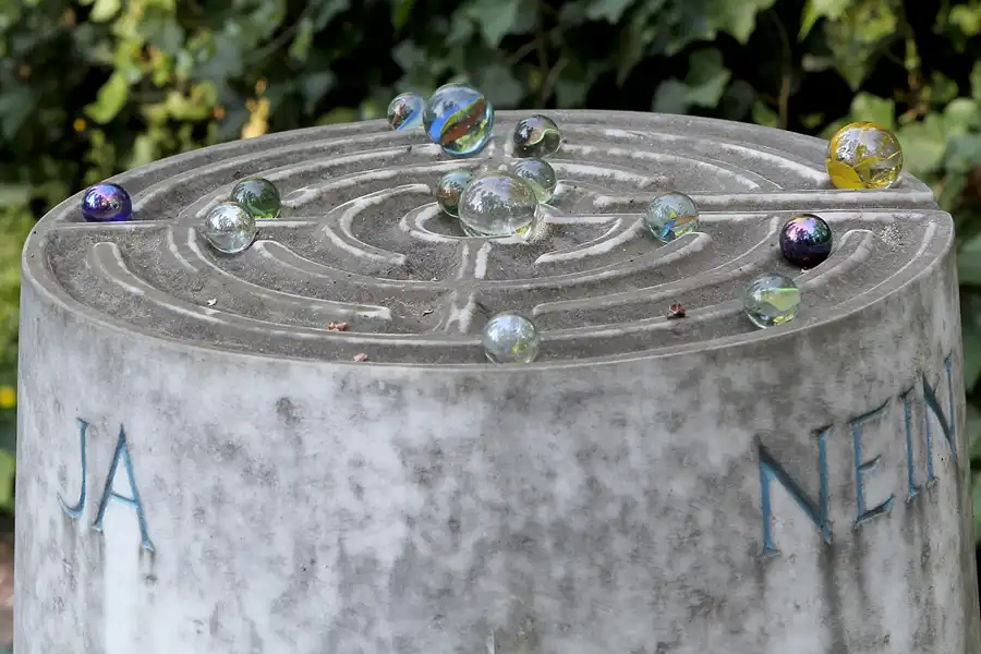 063 | 2013 | Berlin | Waldfriedhof Heerstrasse | © carsten riede fotografie