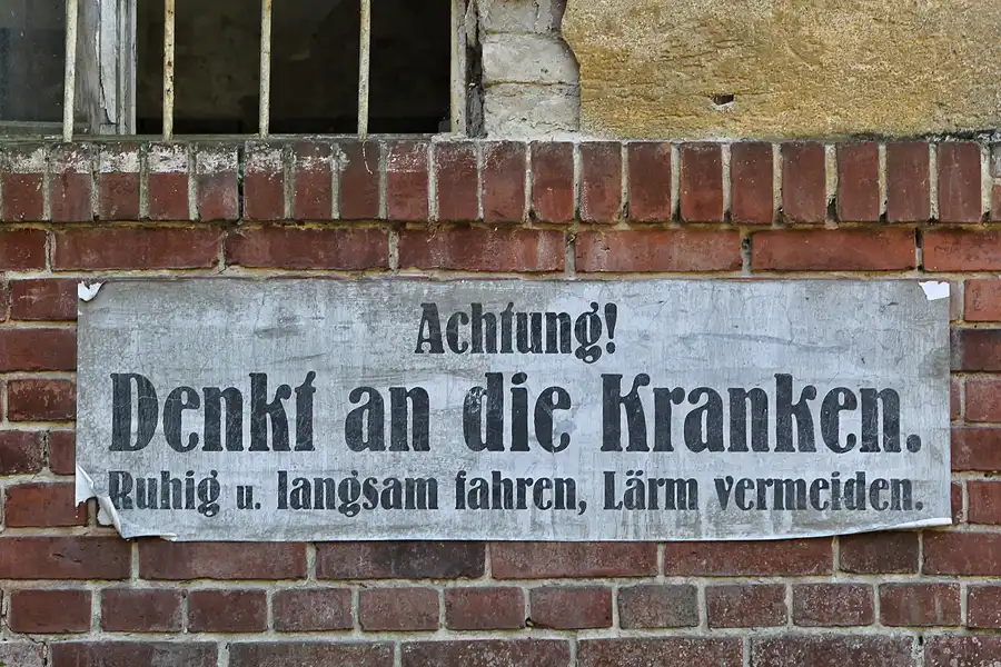 002 | 2013 | Grabowsee | Lungenheilstätte Grabowsee | © carsten riede fotografie