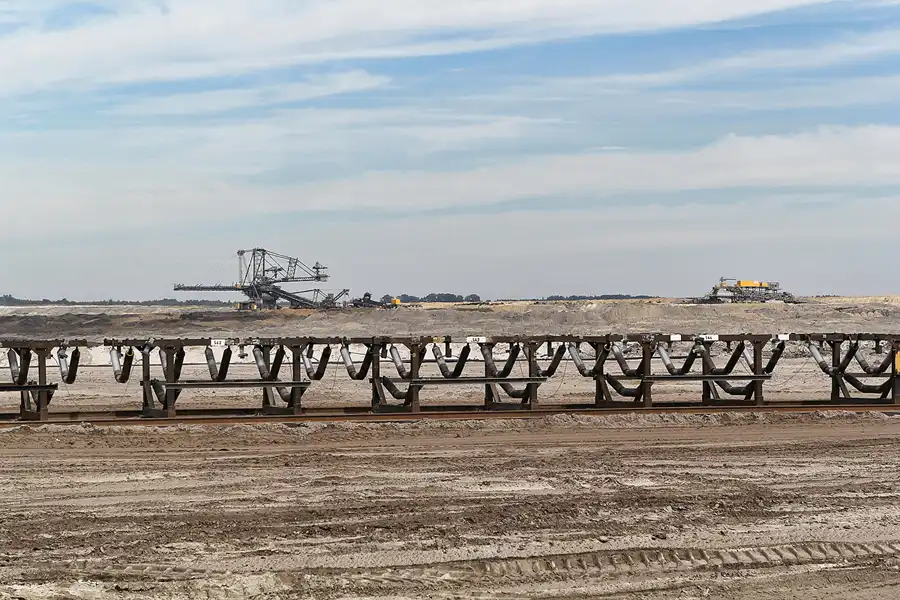 018 | 2013 | Tagebau Welzow-Süd | © carsten riede fotografie