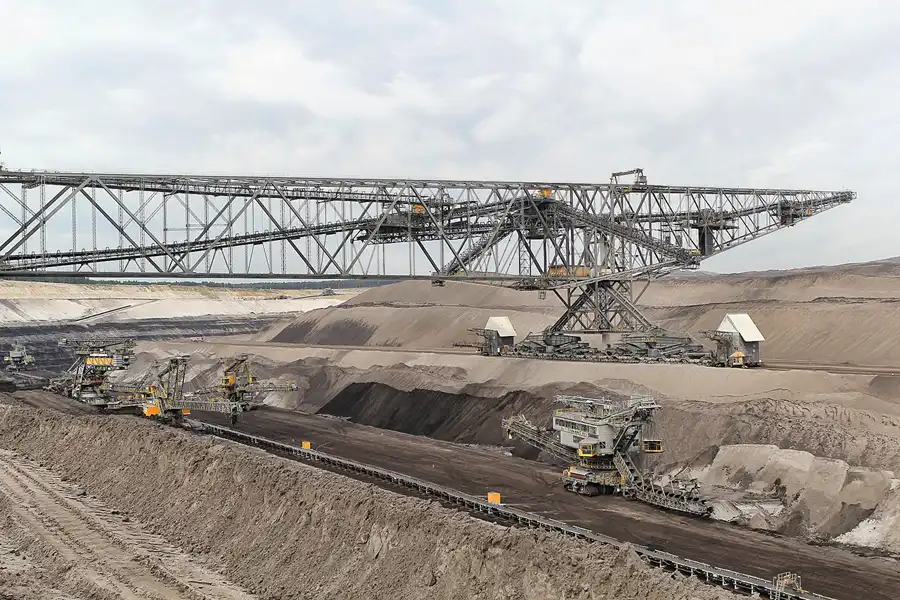 020 | 2013 | Tagebau Welzow-Süd | © carsten riede fotografie