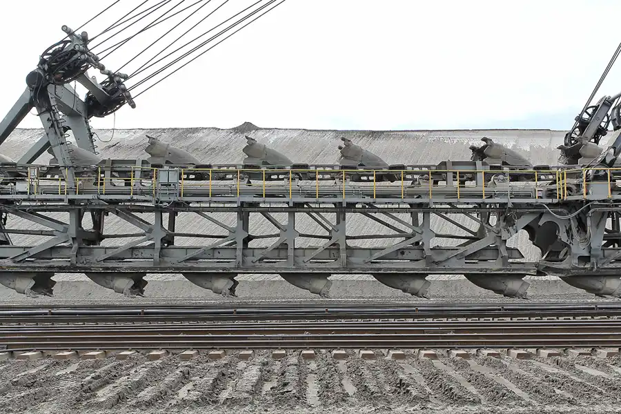 024 | 2013 | Tagebau Welzow-Süd | © carsten riede fotografie