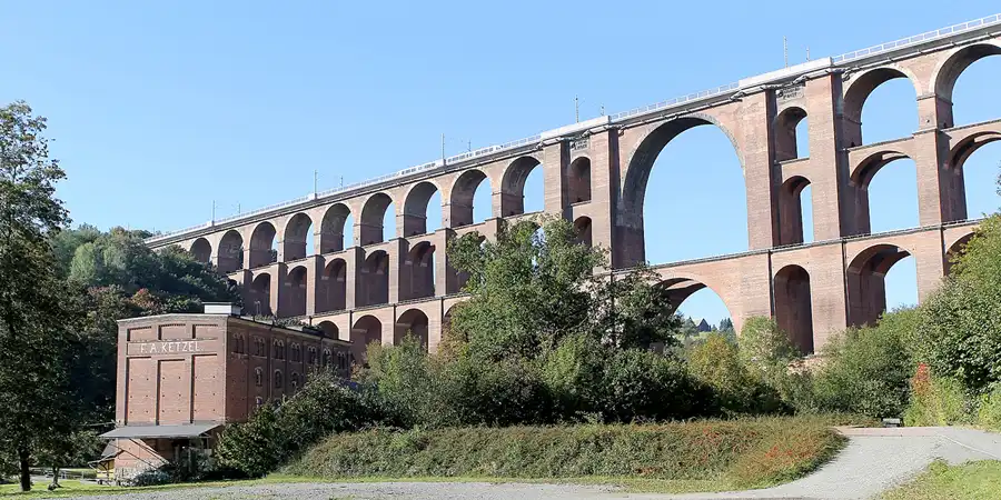 001 | 2013 | Mylau/Netzschkau | Göltzschtalbrücke – Grösste Ziegelsteinbrücke der Welt – 574 Meter lang und 78 Meter hoch | © carsten riede fotografie