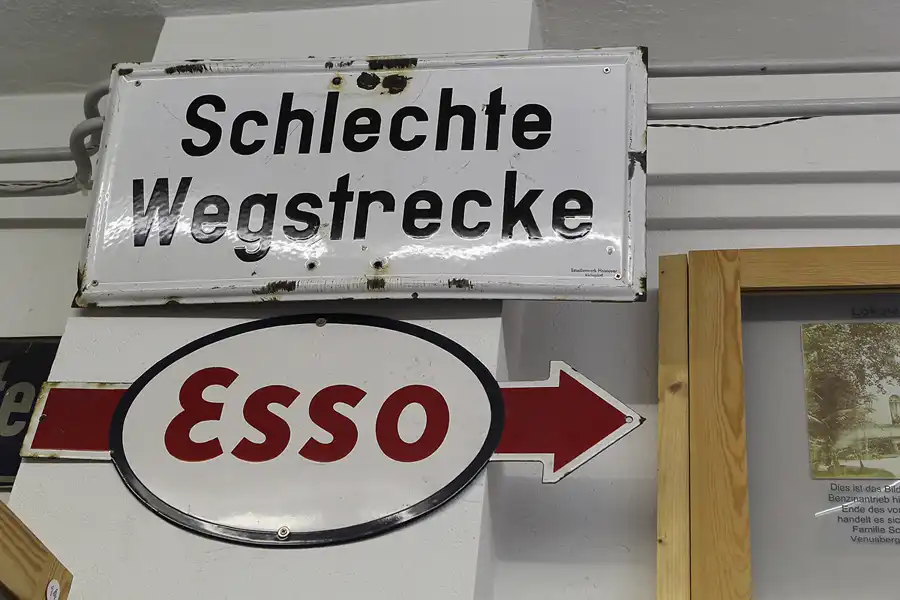 015 | 2013 | Grossolbersdorf | Internationales Museum für Nummernschilder, Verkehrs- und Zulassungsgeschichte | © carsten riede fotografie