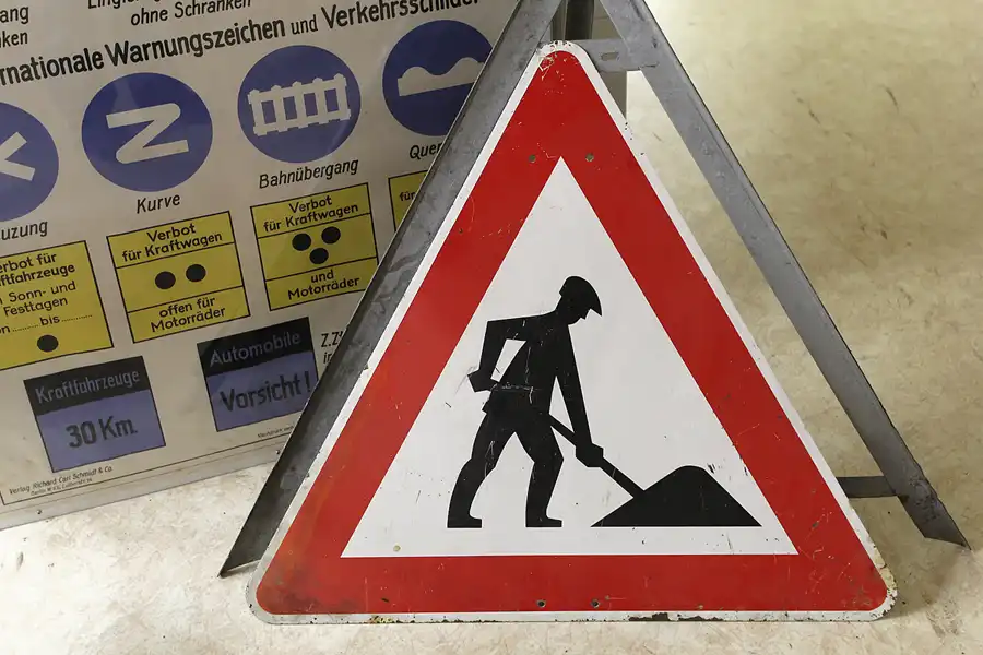 038 | 2013 | Grossolbersdorf | Internationales Museum für Nummernschilder, Verkehrs- und Zulassungsgeschichte | © carsten riede fotografie