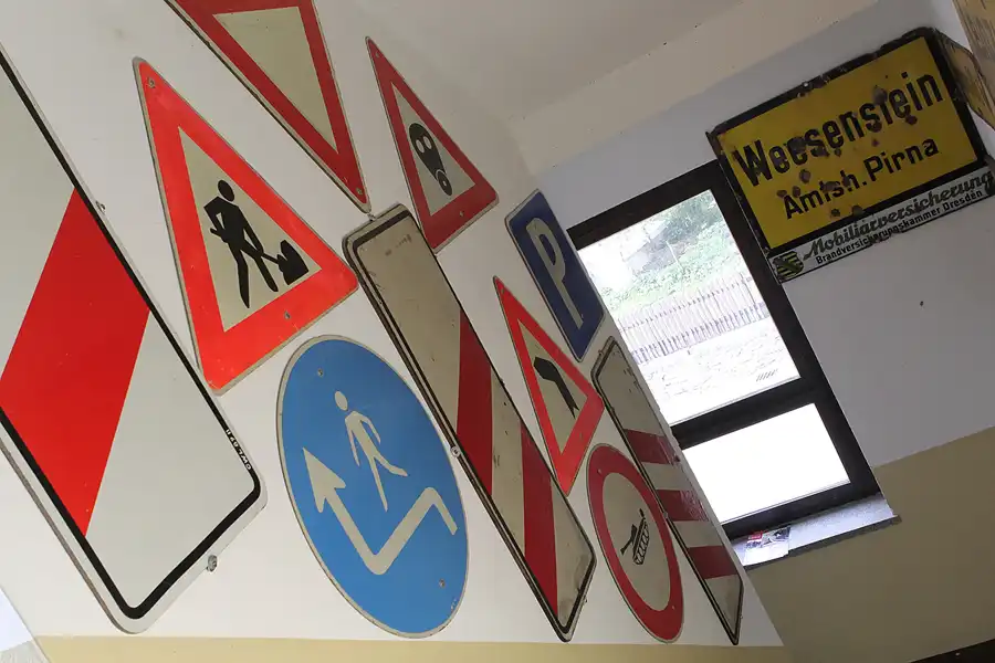 048 | 2013 | Grossolbersdorf | Internationales Museum für Nummernschilder, Verkehrs- und Zulassungsgeschichte | © carsten riede fotografie