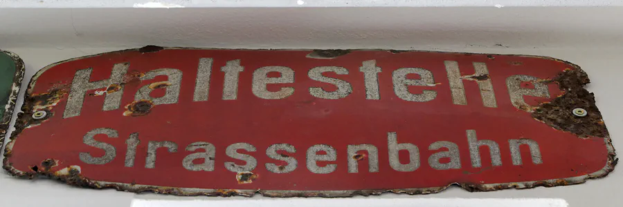 019 | 2013 | Grossolbersdorf | Internationales Museum für Nummernschilder, Verkehrs- und Zulassungsgeschichte | © carsten riede fotografie